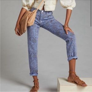 NWOT Mid Rise Anthropologie Pilcro "The Slim Boyfriend" Printed Jeans